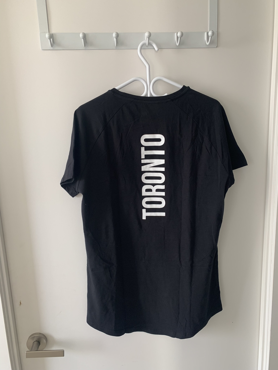 Gymshark T-Shirt image indicator(2)