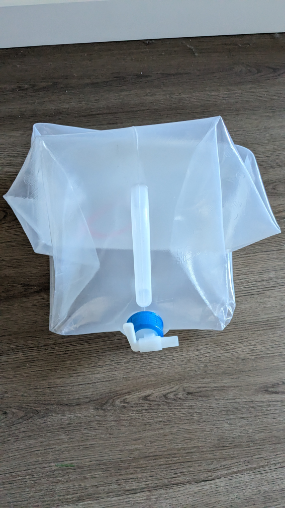 Collapsible Water Jug thumbnail