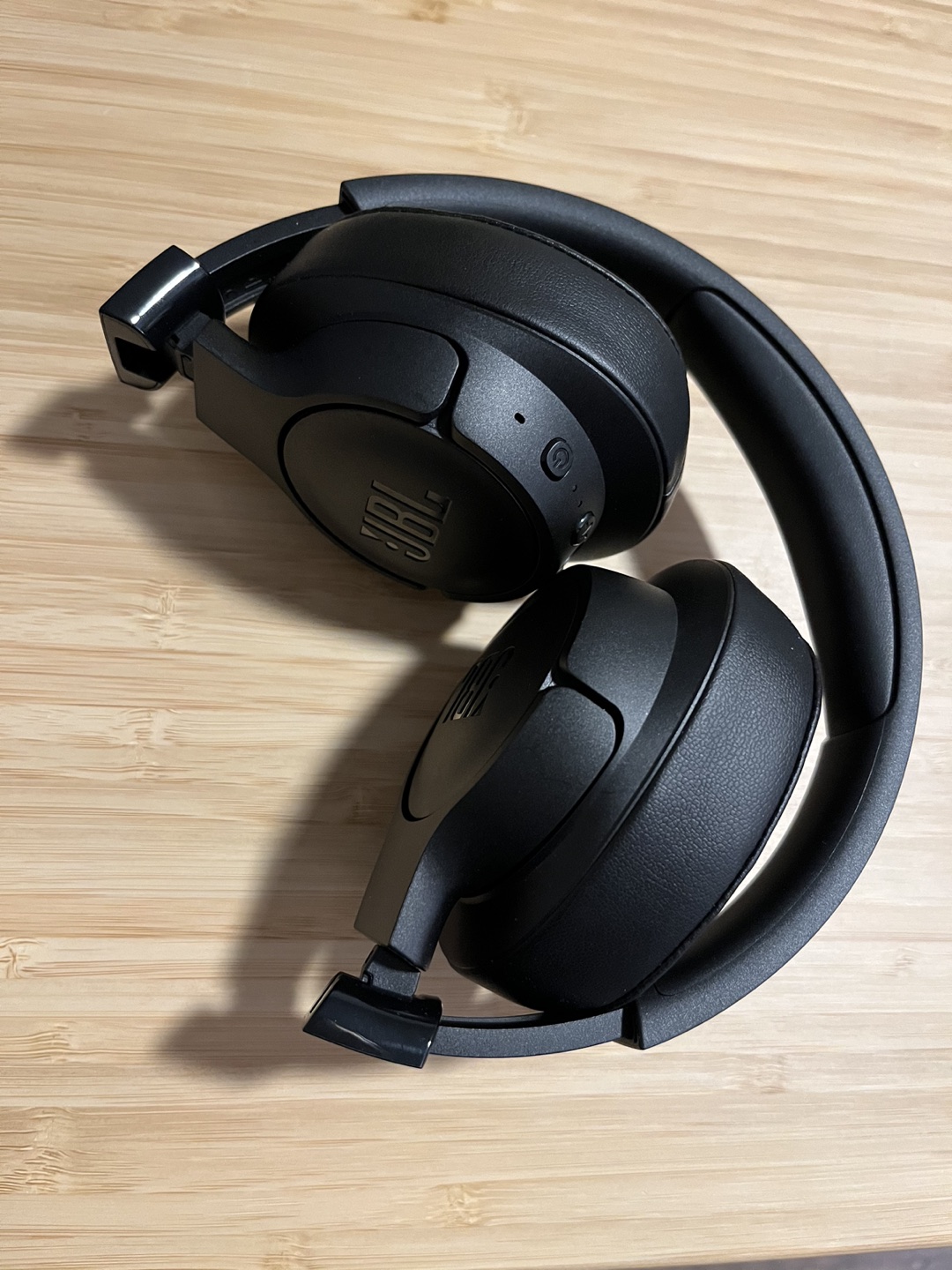 JBL Tune 760NC - Wireless Over-Ear Headphones image indicator(5)