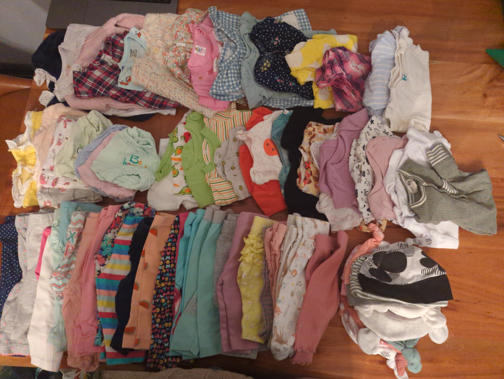 Baby clothes 80 pieces x 0-3 months