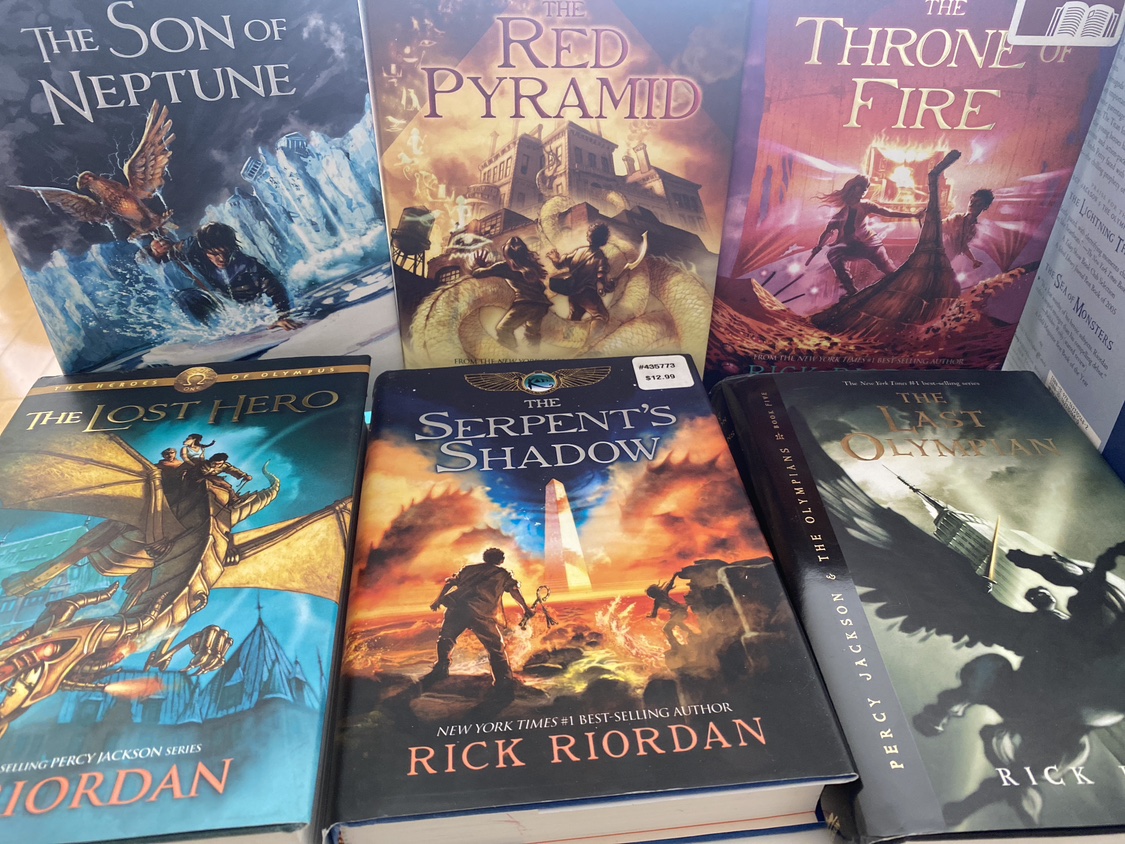 🥕🥕Bundle of BOOKS image indicator(2)