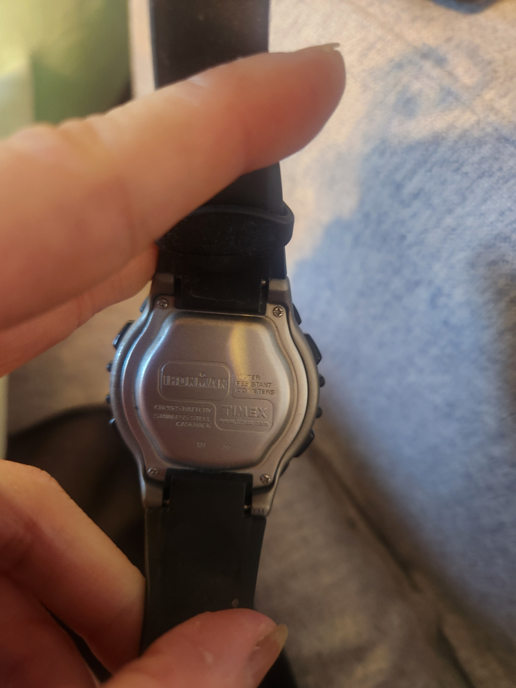 IRONMAN Classic 100 Full-Size Resin Strap Watch 44 mm image indicator(4)