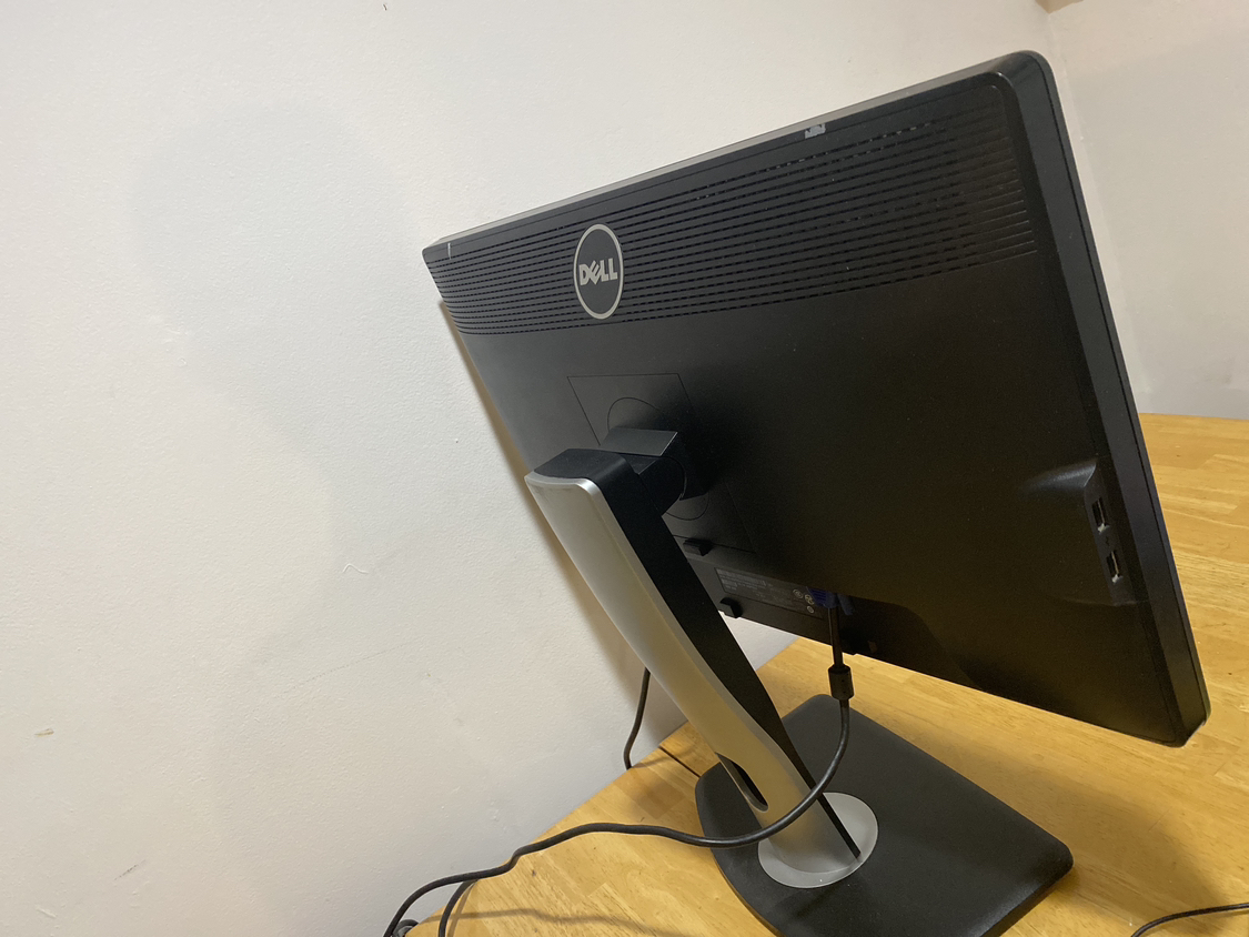PC monitor - photo 3