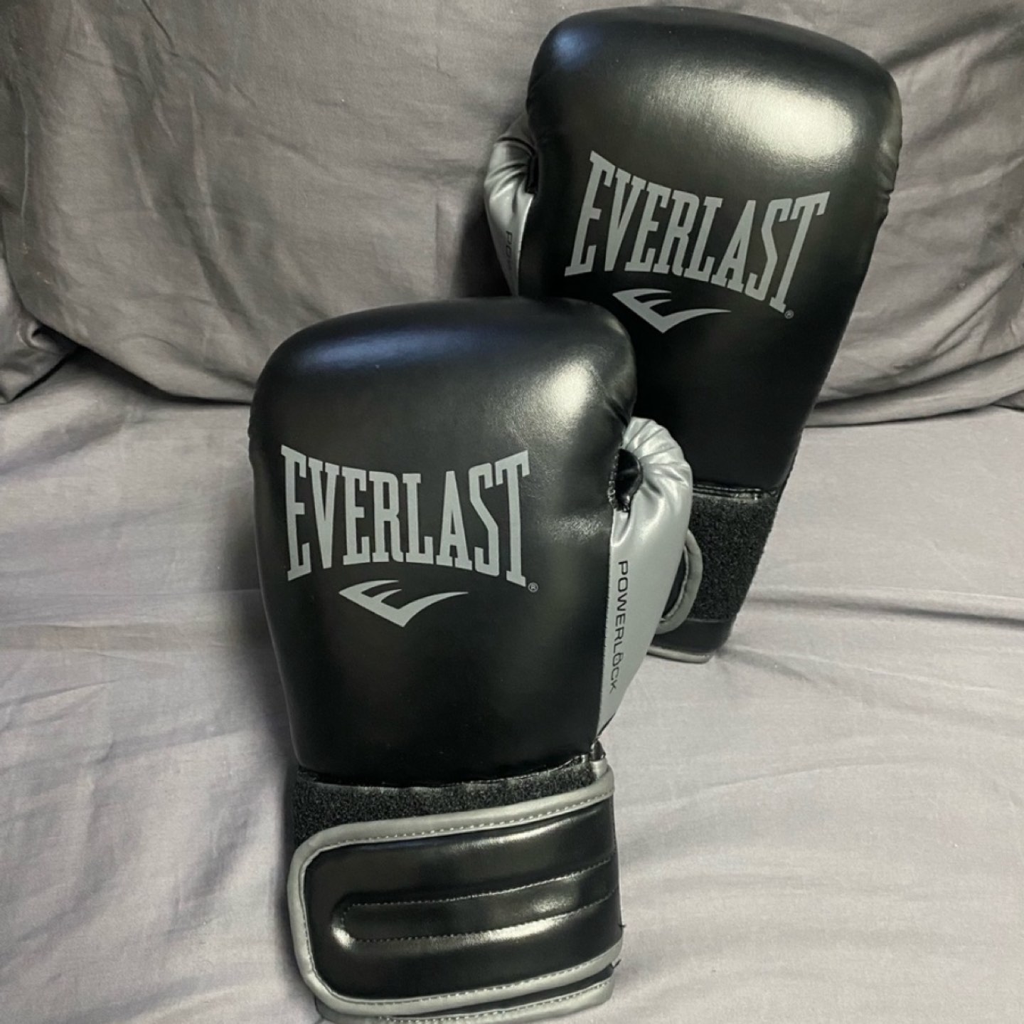 Everlast 16oz Training Gloves - photo 4