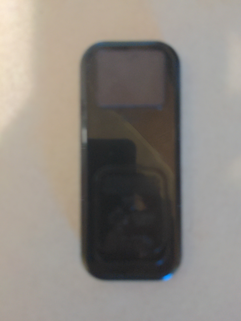 iHome - iPod/(old)iPhone music dock/radio image indicator(7)