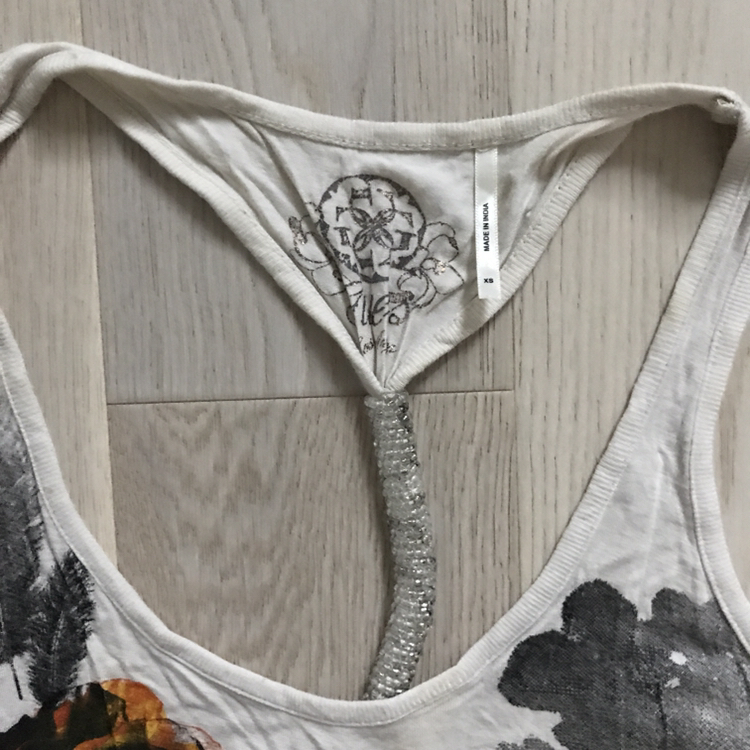 Trade: Guess beaded tank top (XS) image indicator(2)