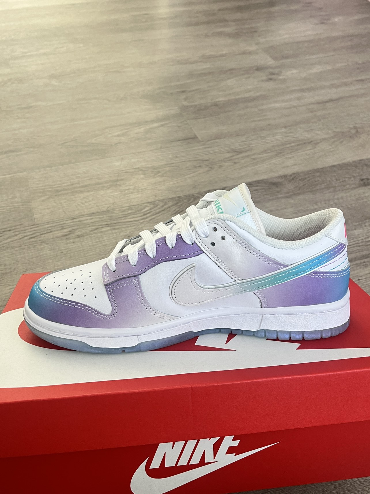 Moving Sale!!! Nike Dunk Low Multi Color - photo 4