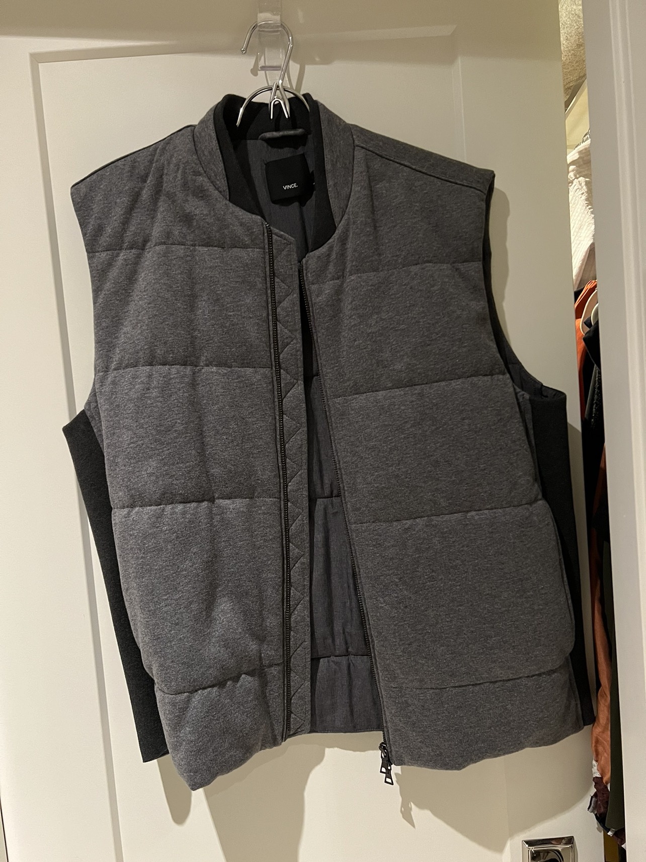 VINCE Men’s puffer vest
