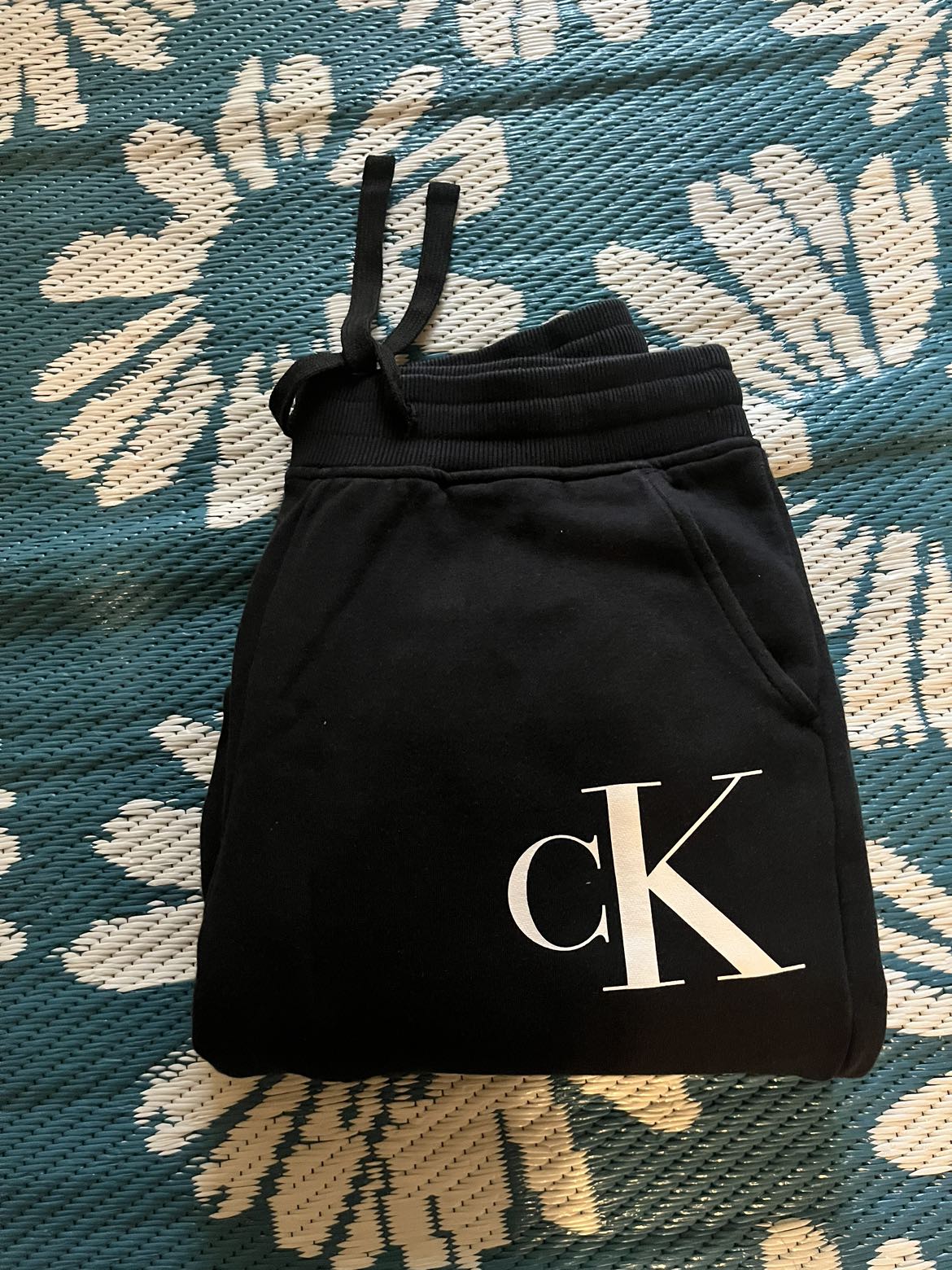 CK jogger thumbnail
