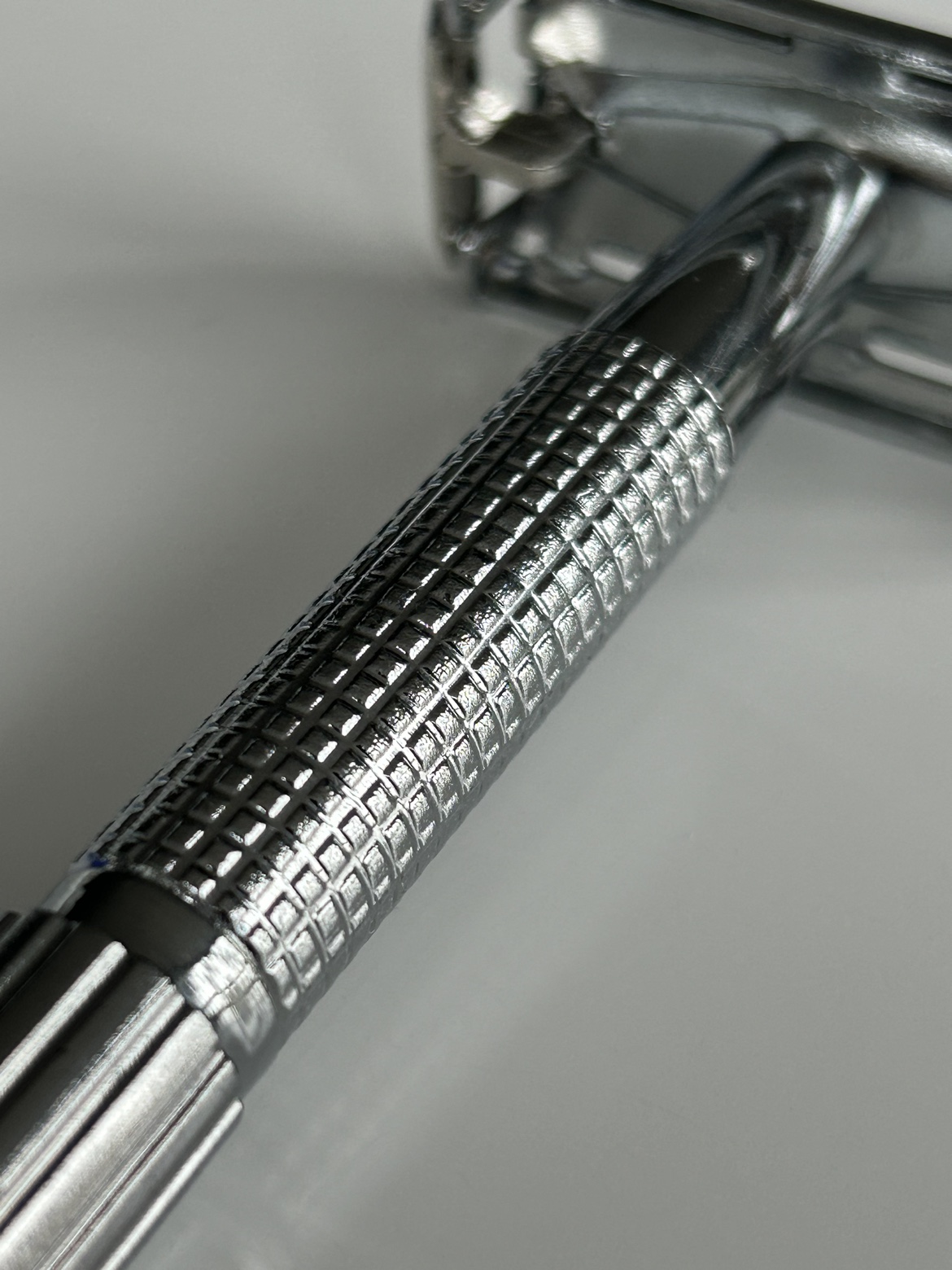 [NEW] Double Edge Safety Razor with Case - photo 3