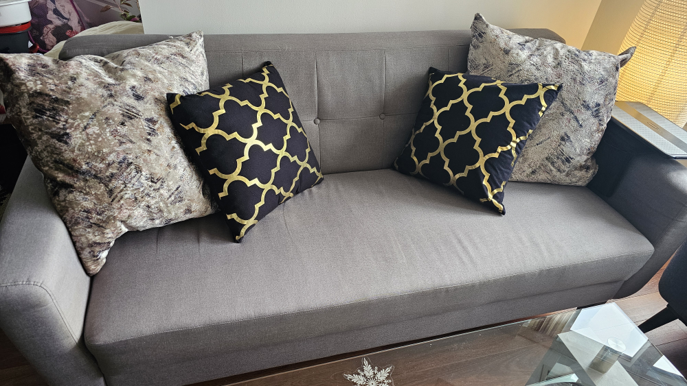 Brick Sofa , in very good condition