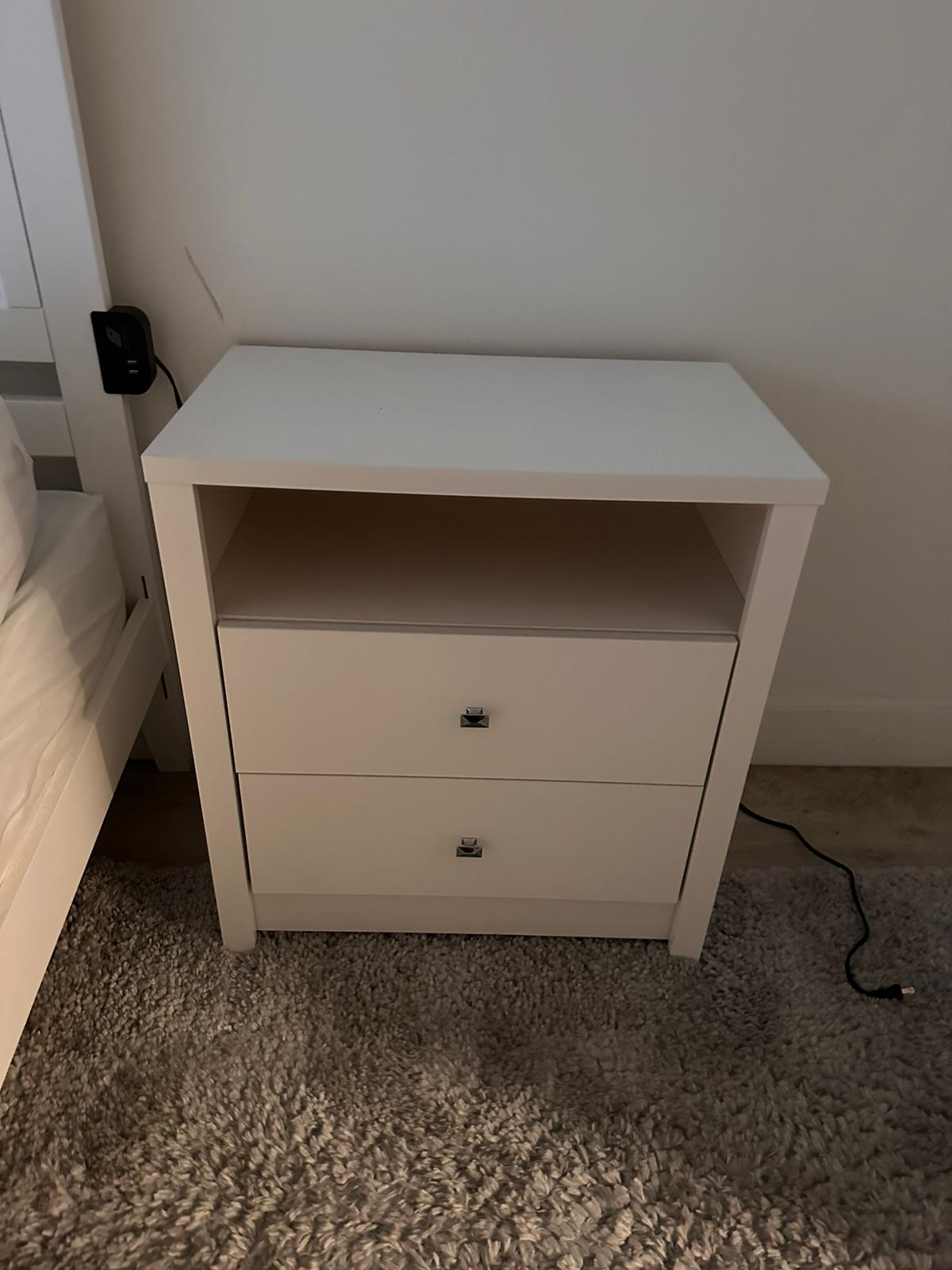 Night stand