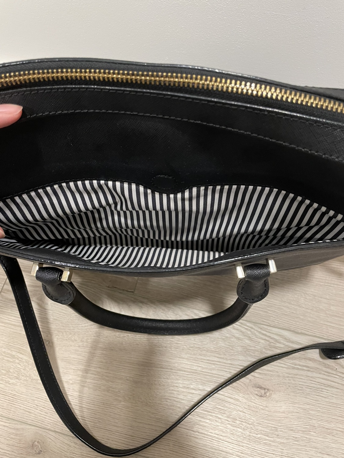 Kate spade ♠️ laptop bag image indicator(5)