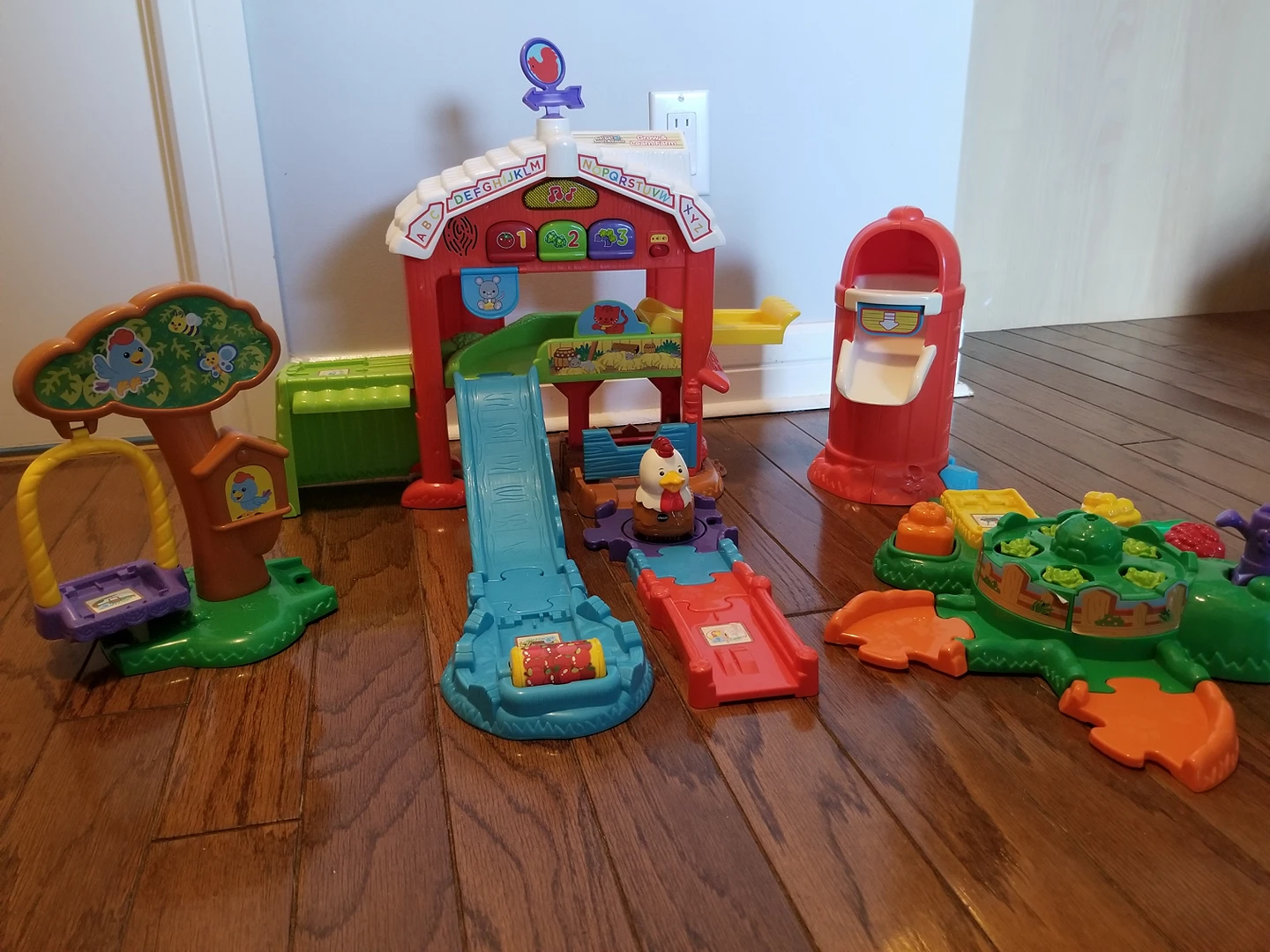 Vtech Learn and Grow Farm set image indicator(4)