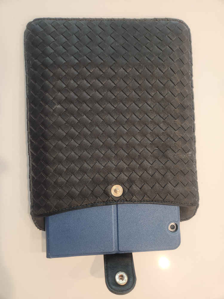 Tablet holder/carrier #freecycle thumbnail