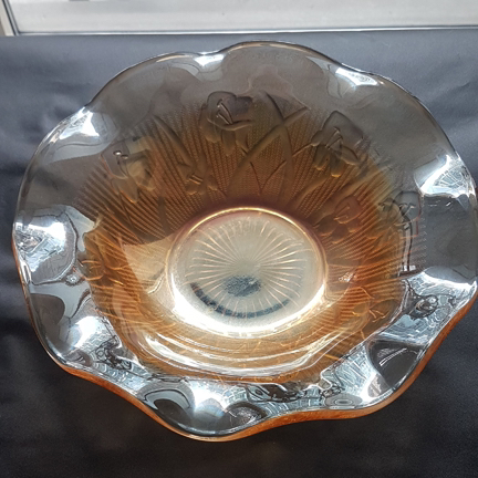 Iris and Herringbone Marigold Ruffled Glass Serving Bowl image indicator(2)