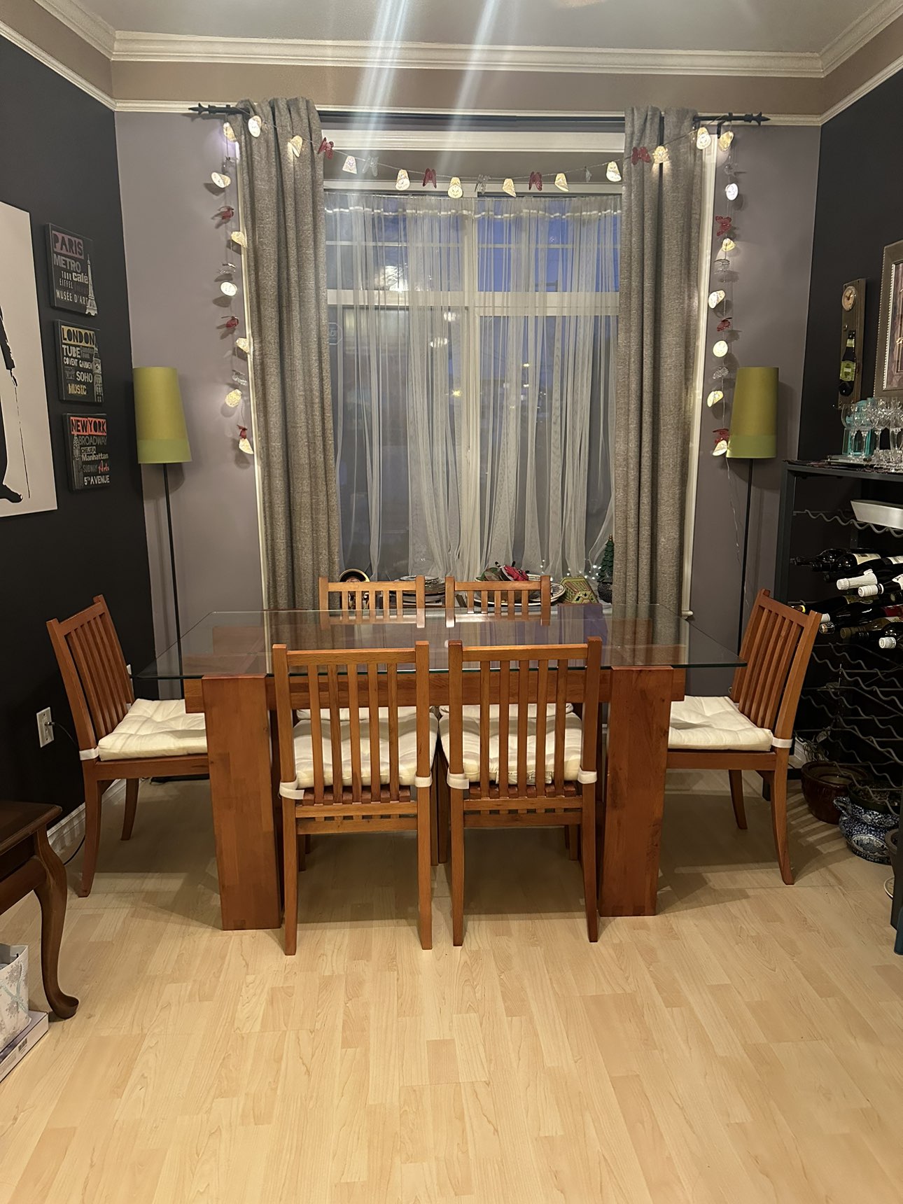 Dining table 6 chairs