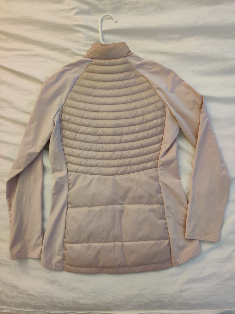Lightweight soft pink down jacket image indicator(3)