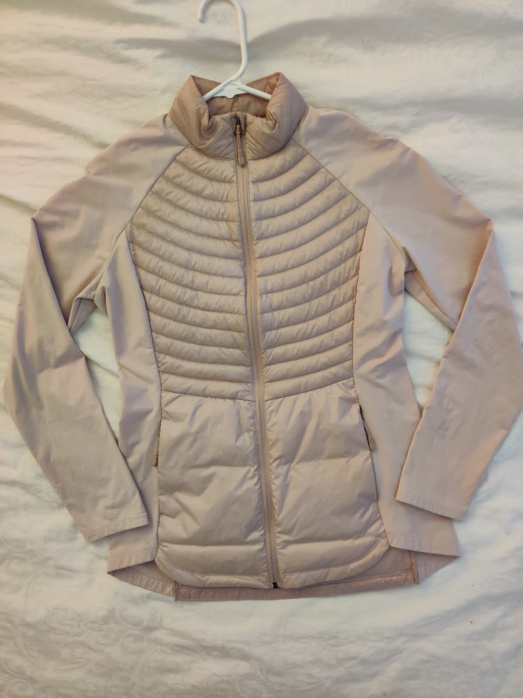 Lightweight soft pink down jacket image indicator(2)