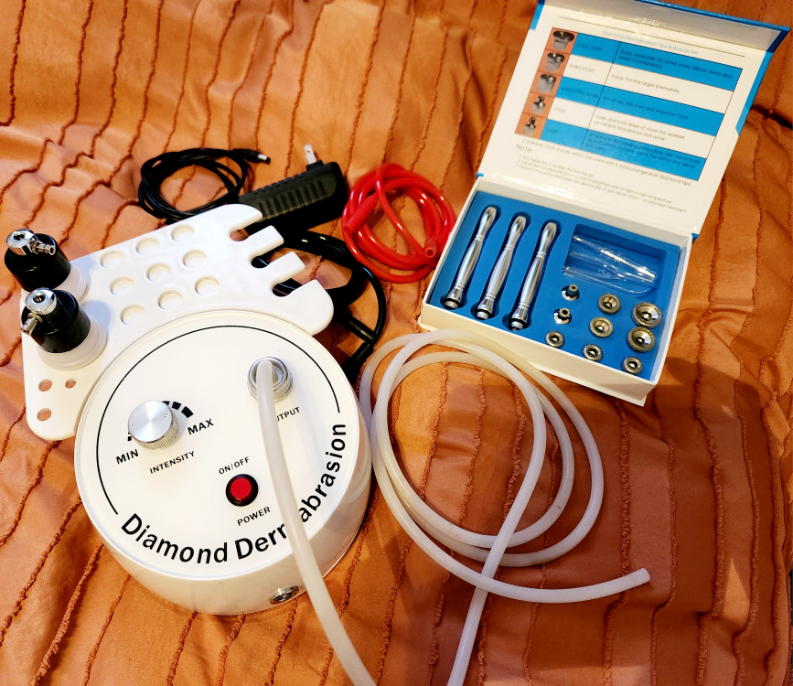 Diamond Dermabrassion machine thumbnail