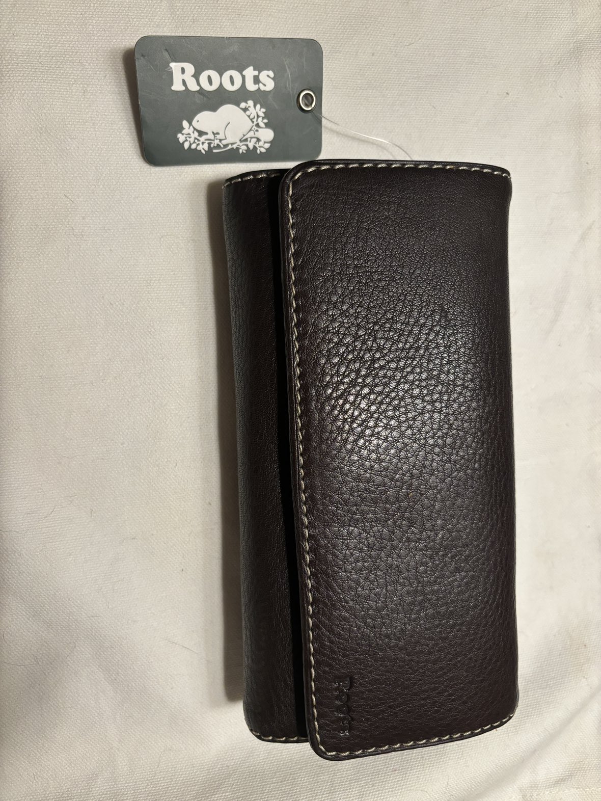 Genuine leather new Roots wallet thumbnail