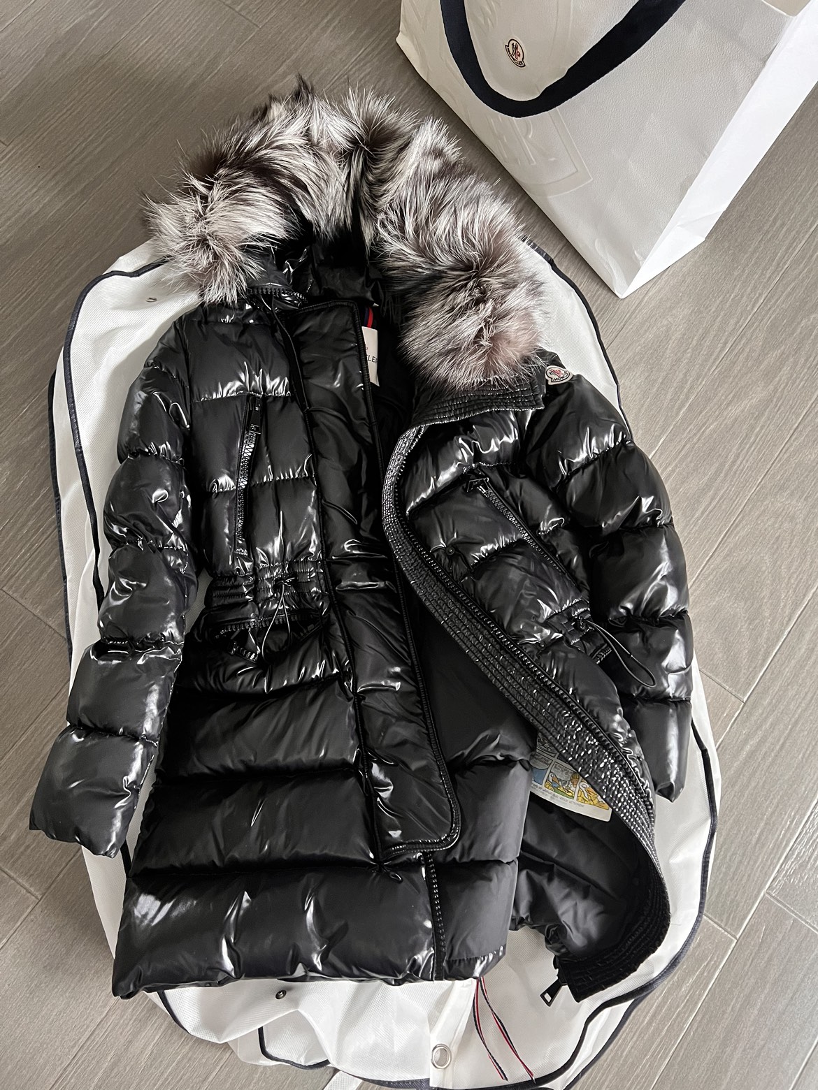 Moncler Aphroti down jacket