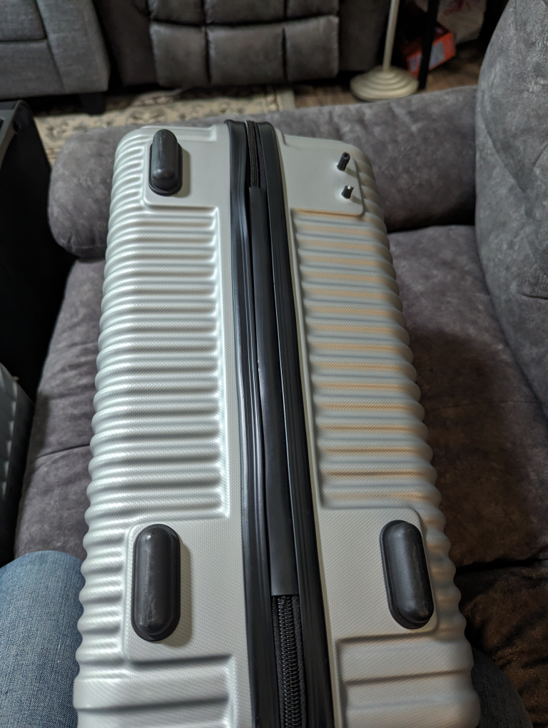 Carry on Suitcase - Travel Select - photo 3