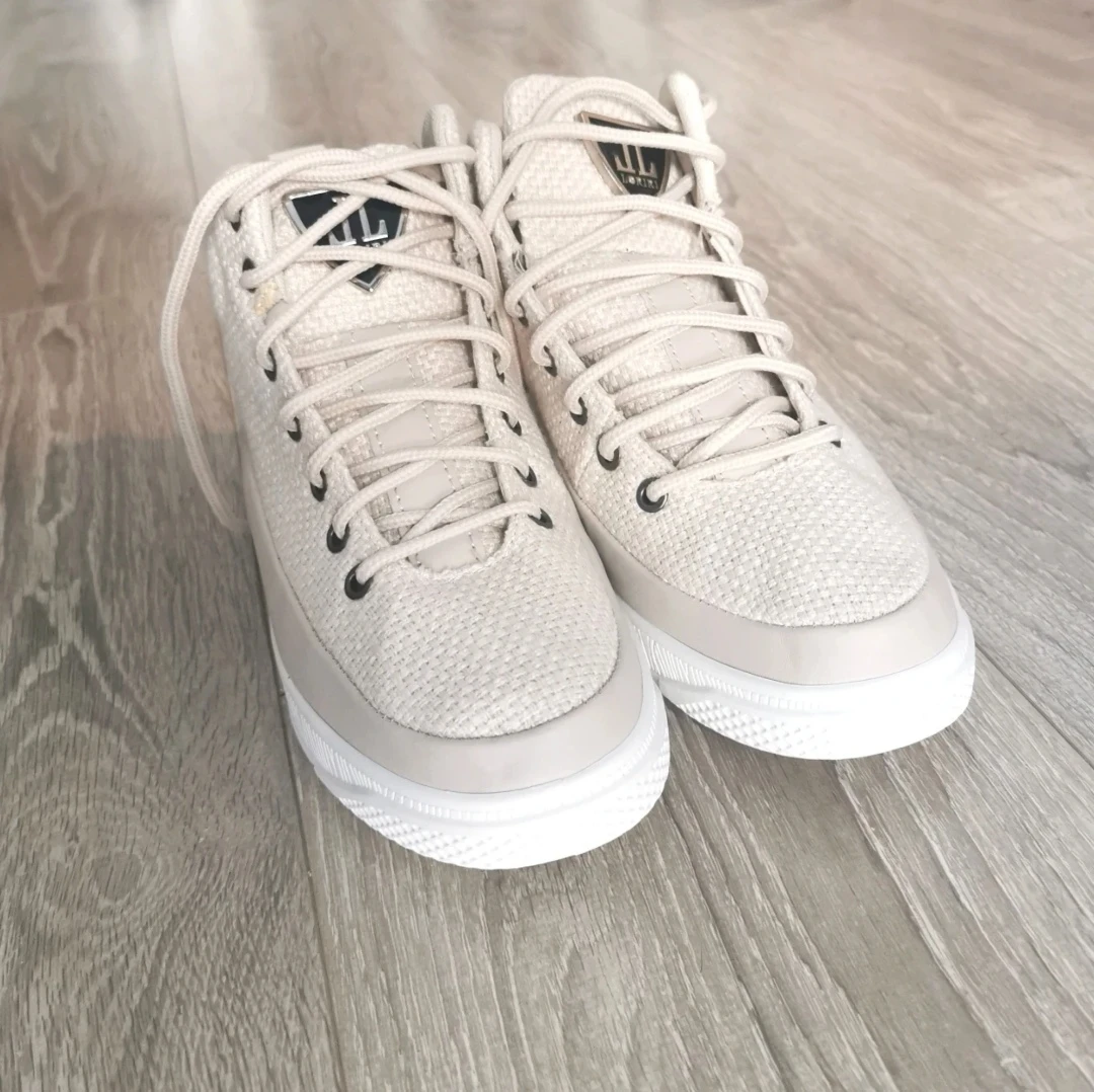 Warm Sneakers Brand New (size-M7.5 W9) - photo 3