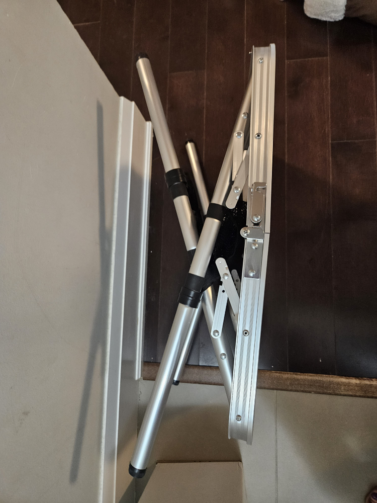 Foldable Table image indicator(6)