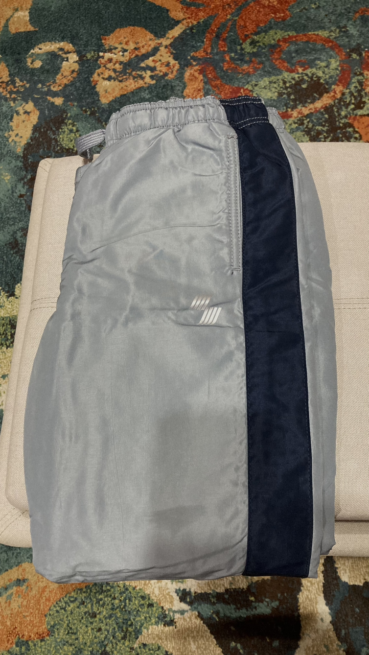 Children’s place snow pants (Size M7/8) image indicator(2)