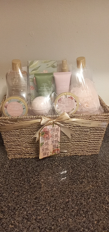 brand new bloom floraison bath/shower body gift basket