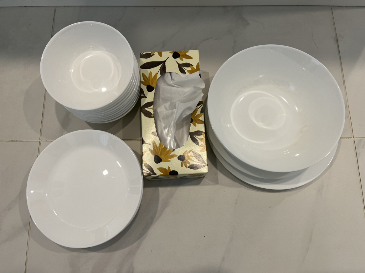 Dinnerware dishes plates bowls x 28 pieces - photo 2