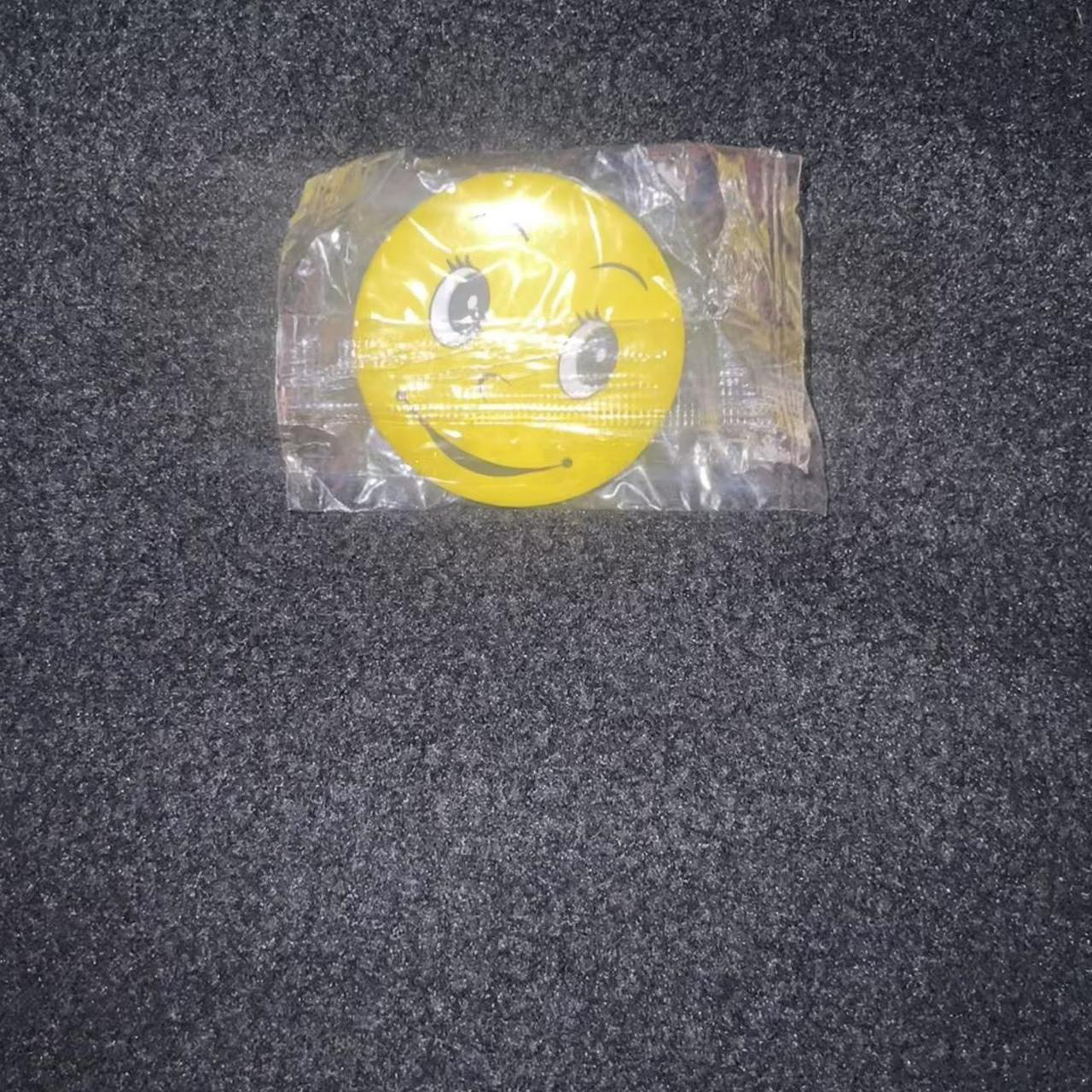 Smiley Face Brooch Yellow