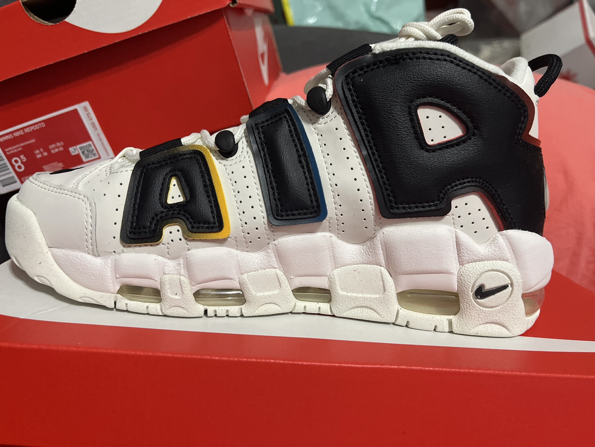 BNIB NIKE WOMEN’S AIR UP-TEMPO 96 SNEAKERS image indicator(5)