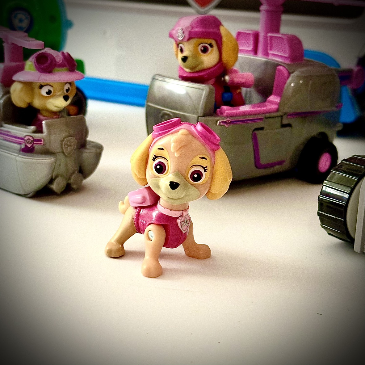 Paw Patrol Transport Truck and multiple figurines and vehicles - photo 5