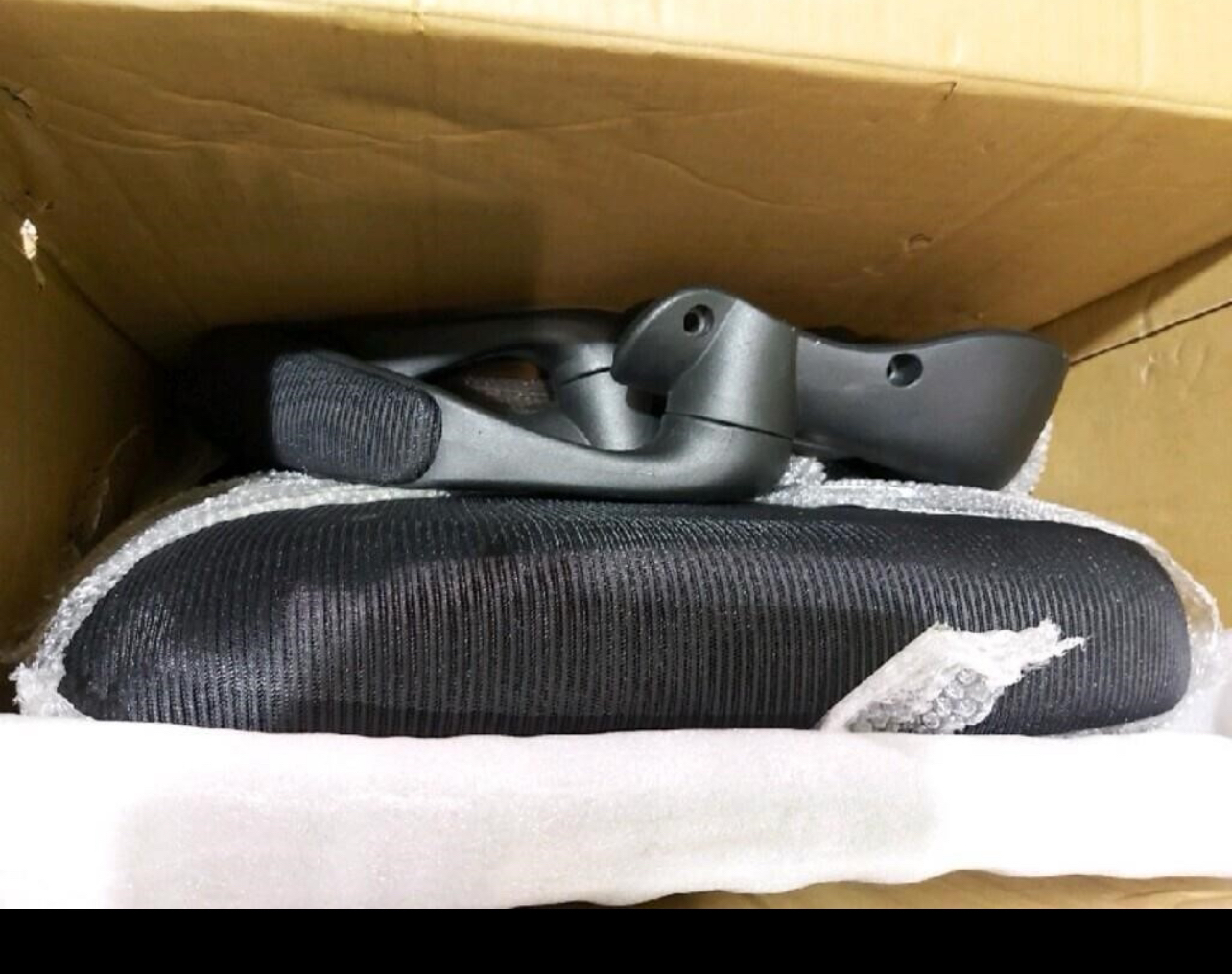 office chair - photo 4
