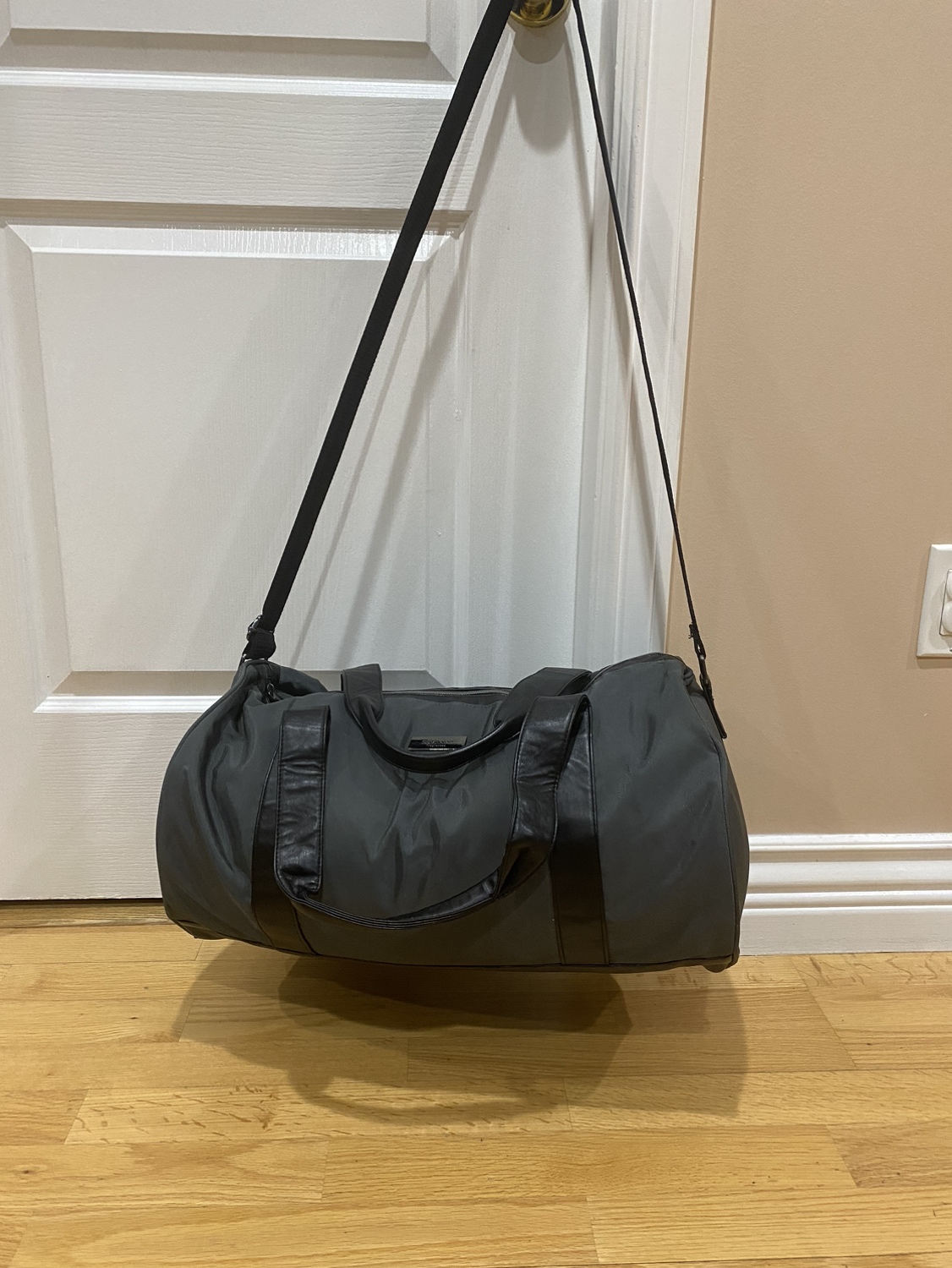 Calvin Klein duffle bag - photo 2