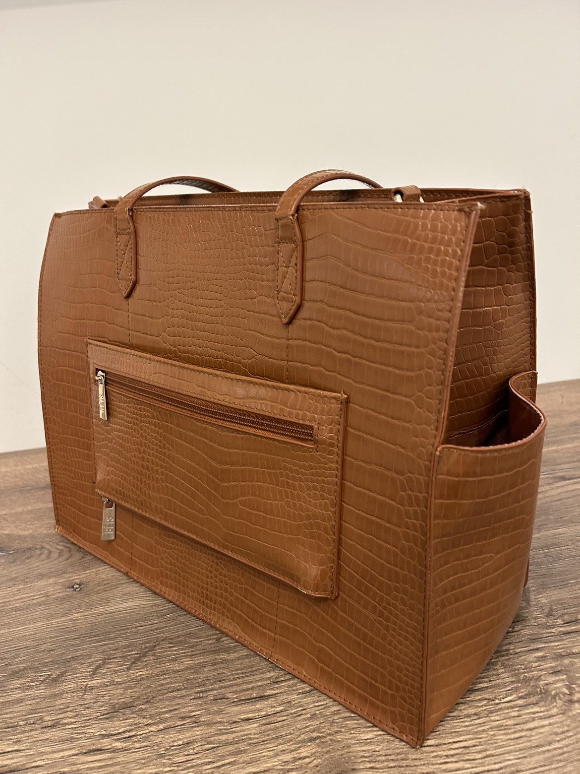 Beis camel croc work tote - photo 3