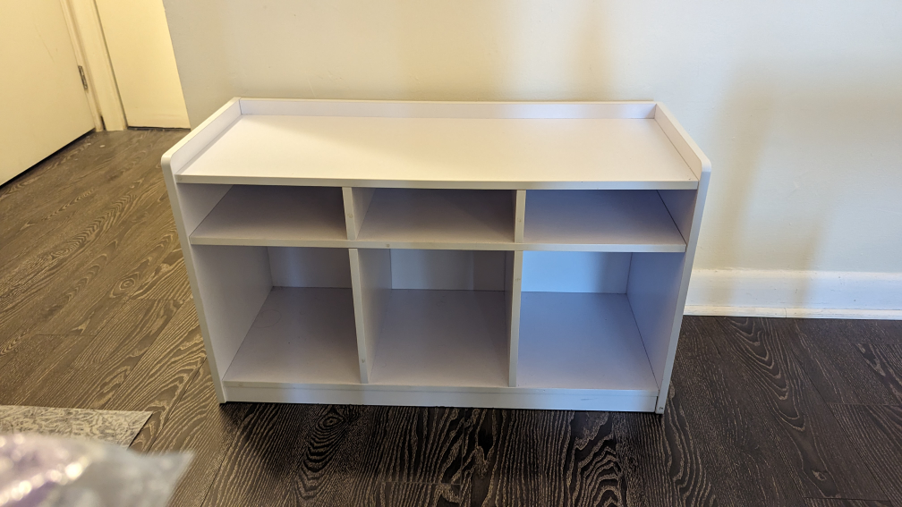 Entry way bench