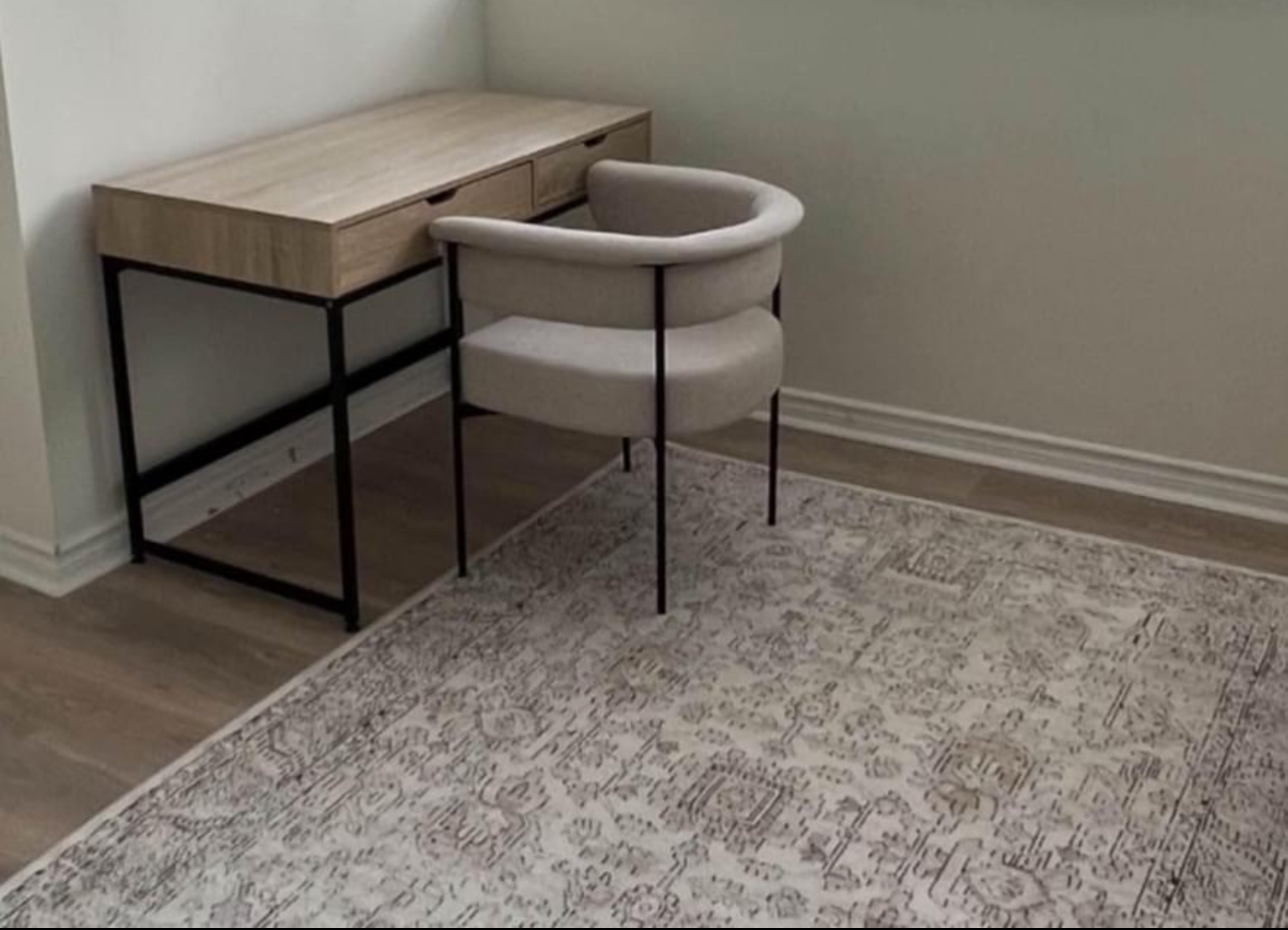Fabric lounge chair