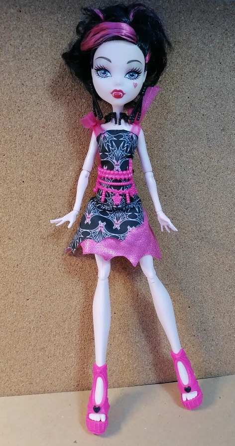 Monster High Draculaura Doll thumbnail