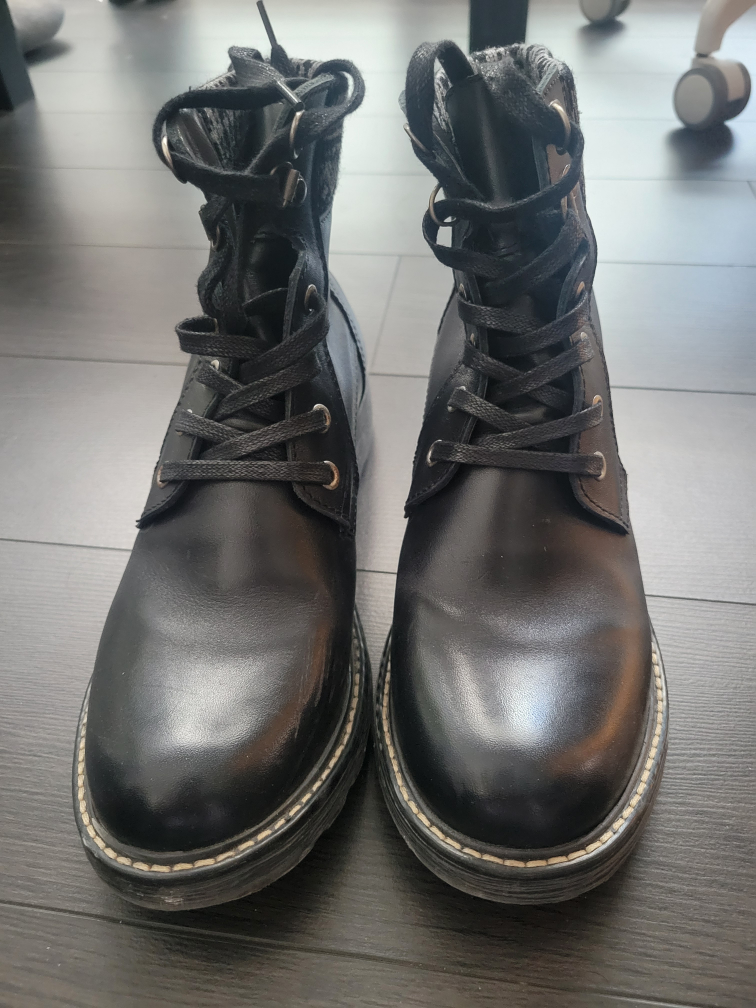 Black boots size 7 - photo 2