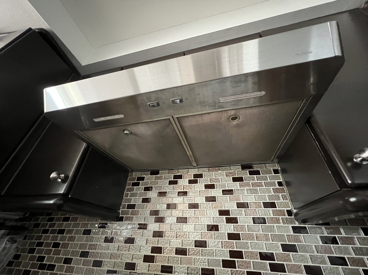 Broan Nu-Tone 30” under the cabinet range hood - photo 2