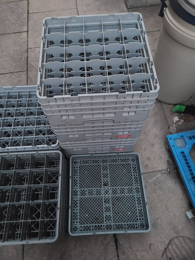 assortment cambro, tray dishwasher - photo 3
