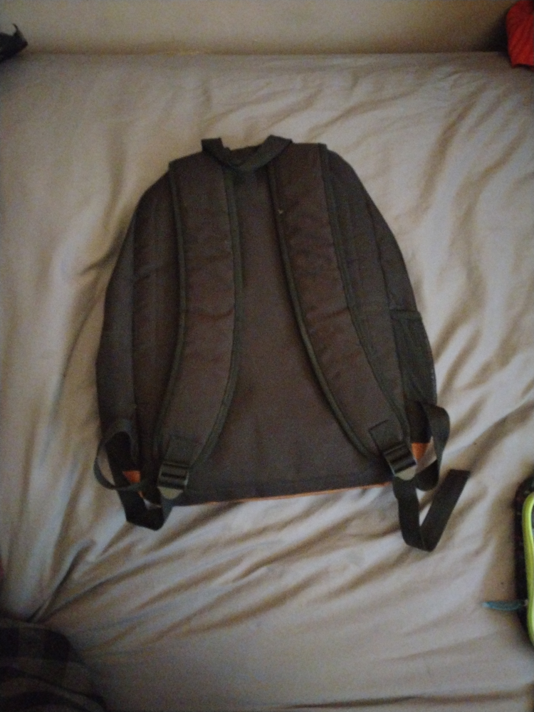 School Backpack with Lunch Bag image indicator(3)