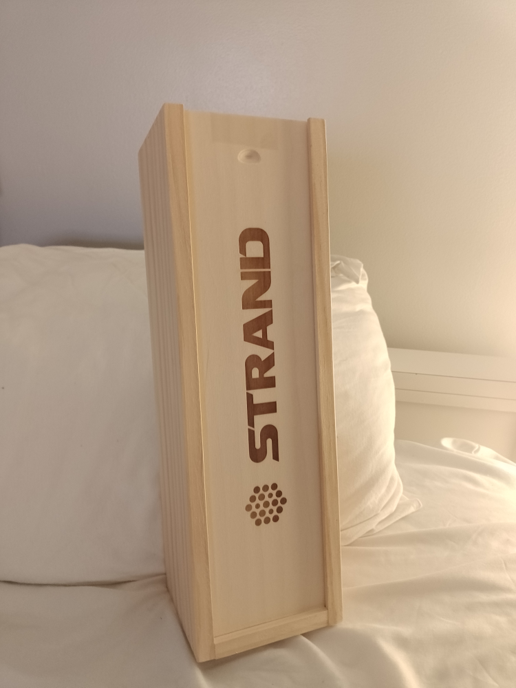 Free wooden wine storage 🥕 thumbnail