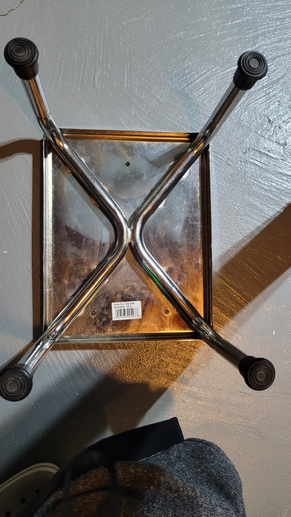 sturdy stool #🏈 - photo 2