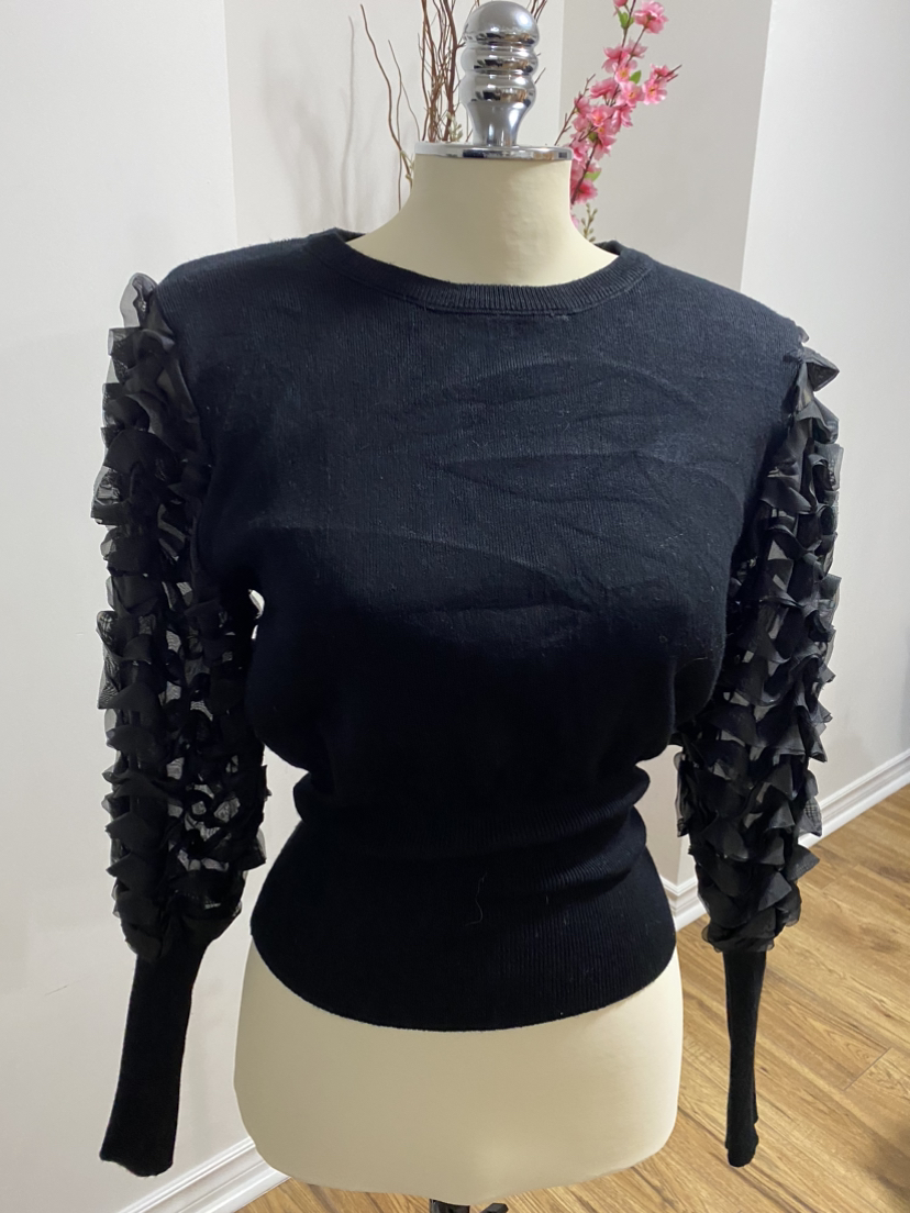 London knitted top . Size M