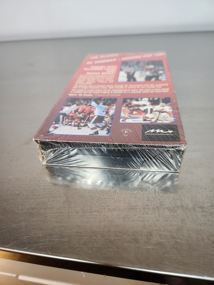 The Blades of Summer Canada Cup 1987 VHS image indicator(3)