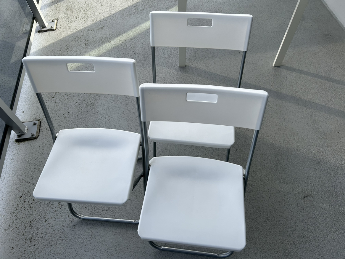 White chairs (3 for $10)